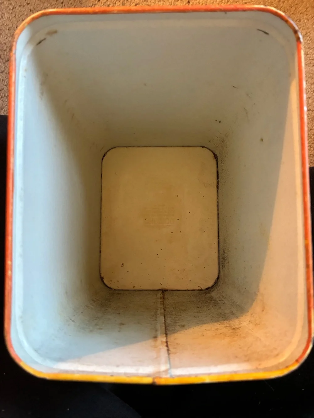 Vintage 5-Piece Kitchen Tin Set – Bread, Coffee, Sugar, Flour & Cookies
